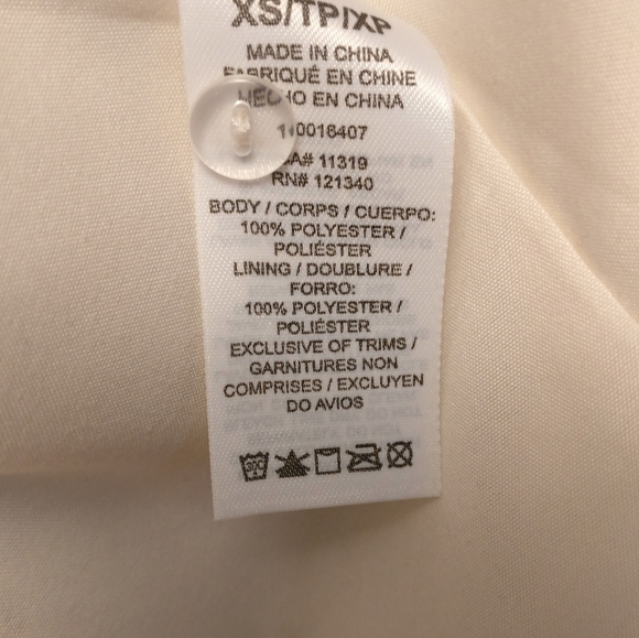 NWOT Dynamite Floral maxi dress size xs - Picture 9 of 9